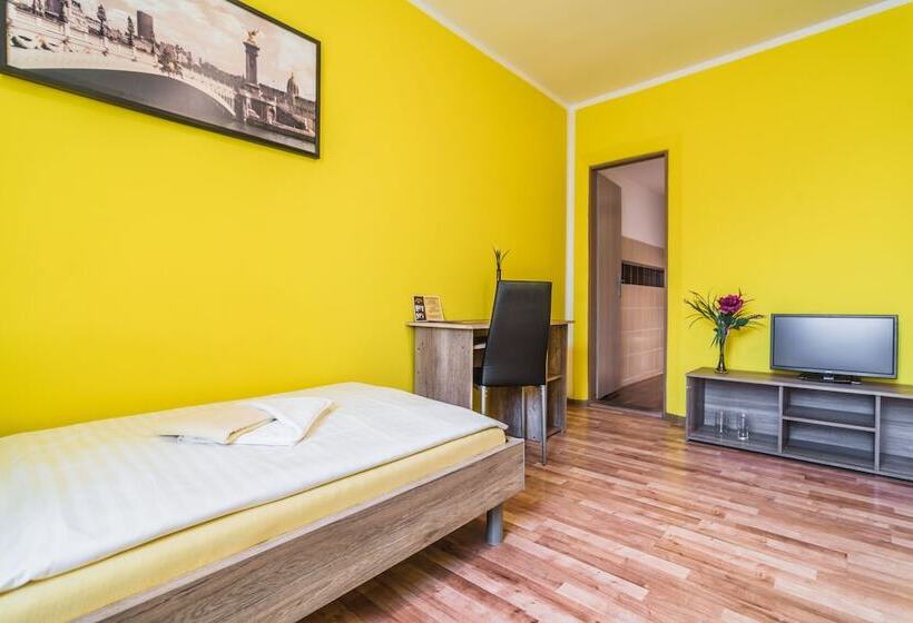 ペンション Penzion Time