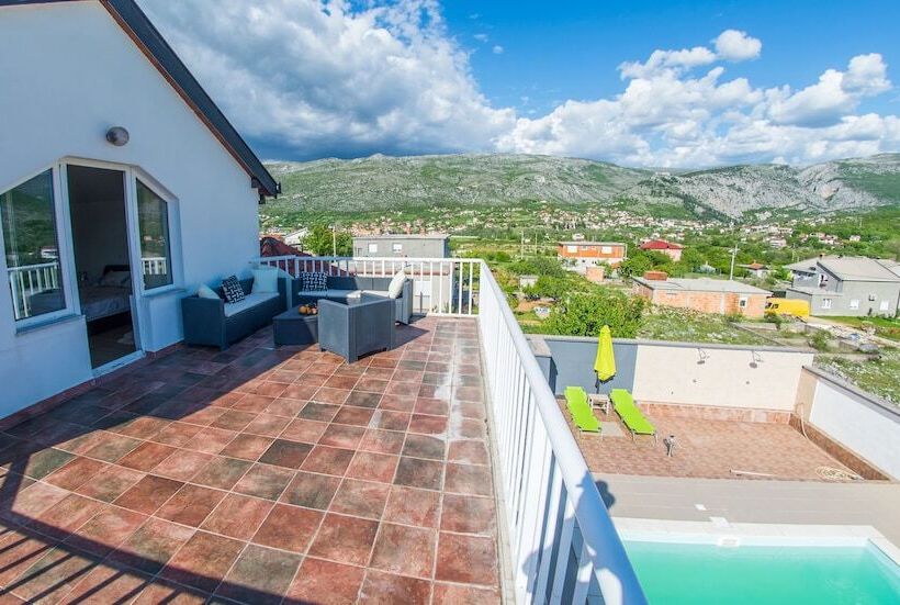 Luxury Villa Horizon