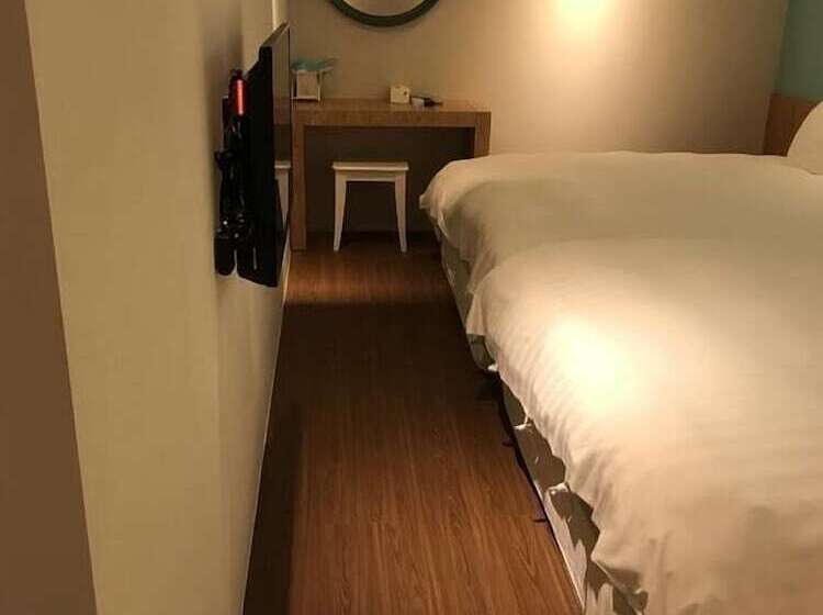 پانسیون Rainbow House