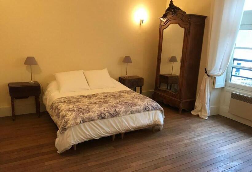 צימר Chateau De Rys