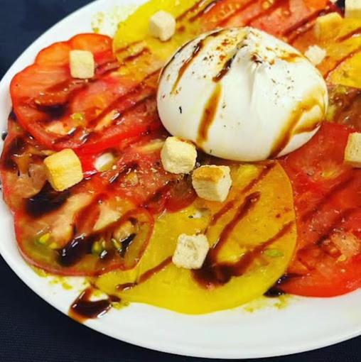 ベッドアンドブレックファースト Maison De Ville Au Pied De La Montagne Noire