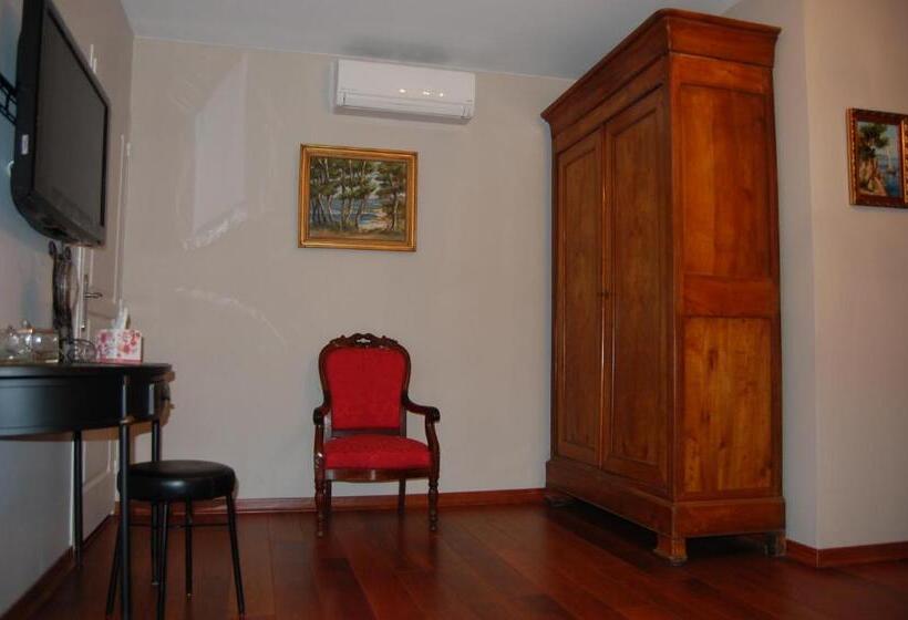 Bed and Breakfast Mas De La Respelido