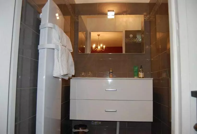 Aamiaismajoitus (B&B) Mas De La Respelido