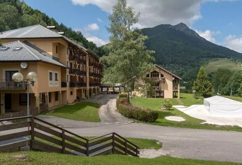 ホテル L Autre Vallée  Les Nivéoles