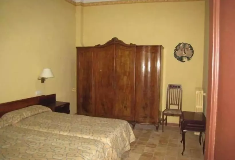 Majatalo Hostal Rural Can Enric