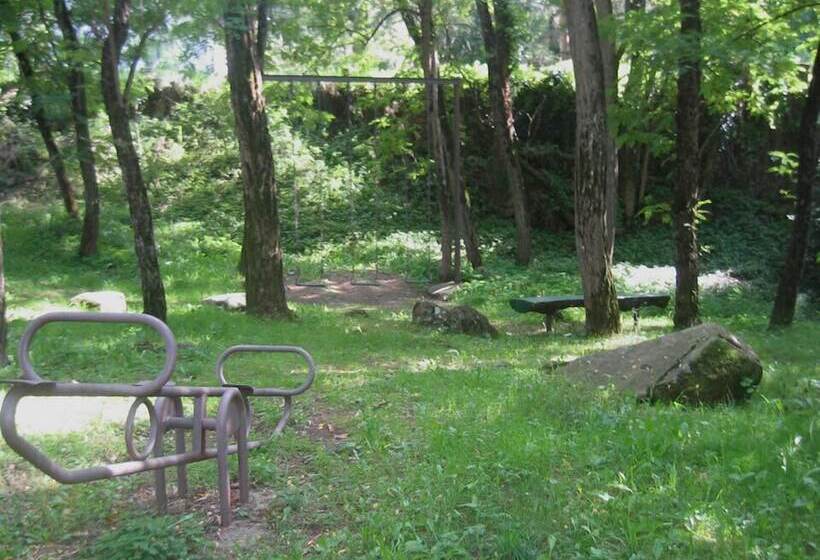 Пансион Hostal Rural Can Enric