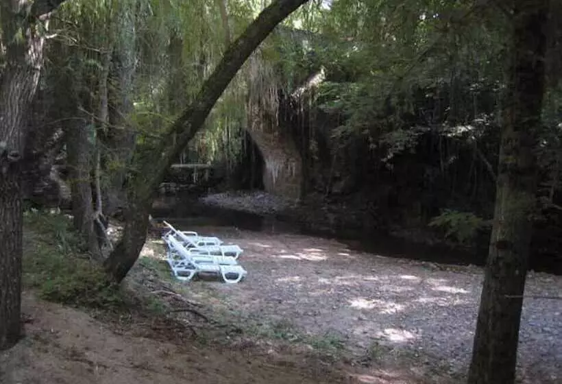 Majatalo Hostal Rural Can Enric