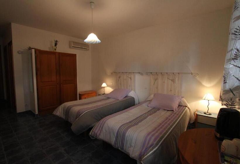 Bed and Breakfast Clos De La Font