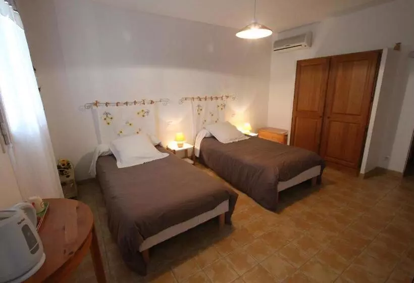 Aamiaismajoitus (B&B) Clos De La Font