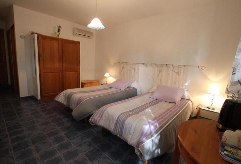 Bed and Breakfast Clos De La Font