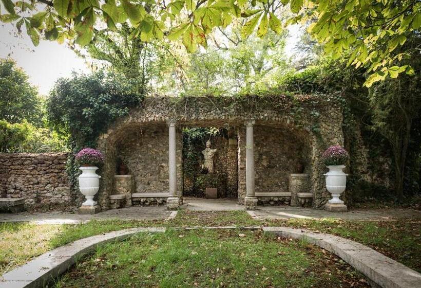 مبيت وإفطار Domaine De Marguerite