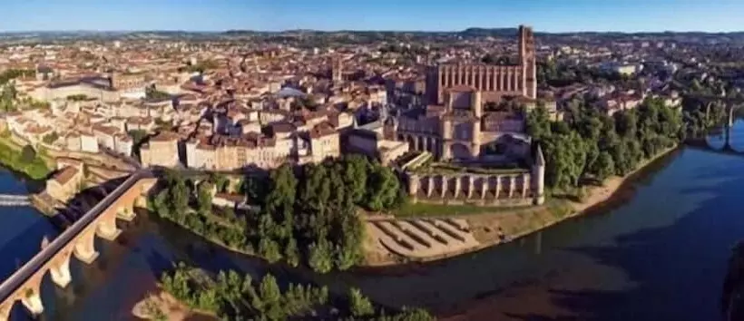 Aamiaismajoitus (B&B) Domisiladore