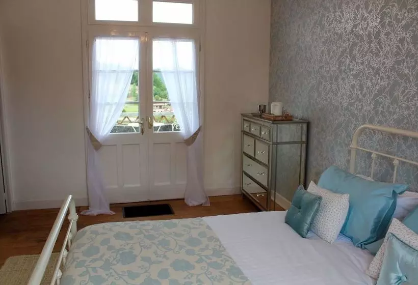 Aamiaismajoitus (B&B) Le Presbytere