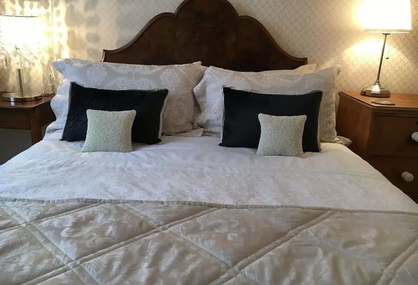 Aamiaismajoitus (B&B) Le Presbytere