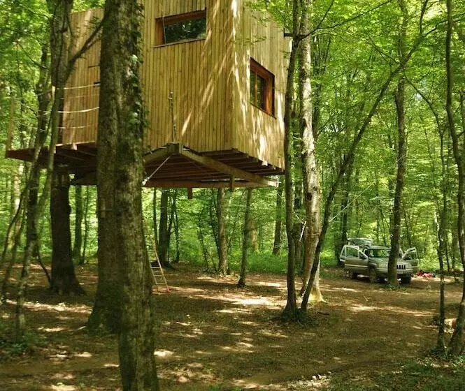 Hotelli Cabanes De L'espace Fouletot