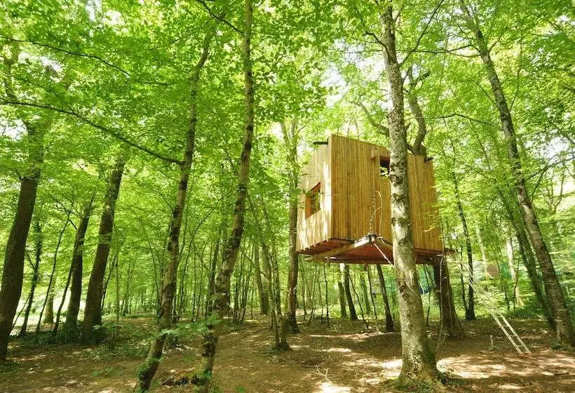 Hotelli Cabanes De L'espace Fouletot