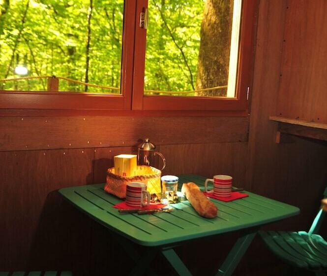 ホテル Cabanes De L'espace Fouletot