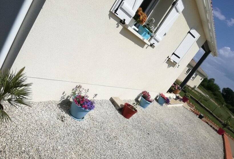 פנסיון Brigitte Room