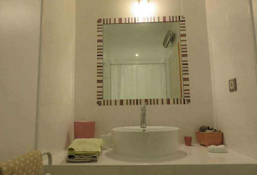 Bed and Breakfast Domaine Sainte Marie Des Ollieux