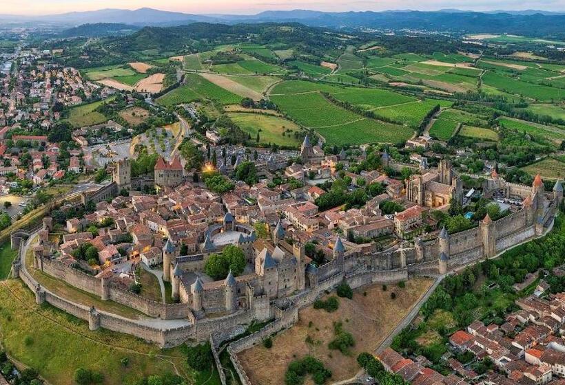 민박 La Sentinelle