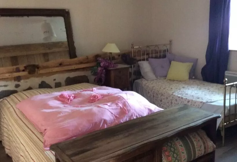 Aamiaismajoitus (B&B) Le Clos De Masclaux