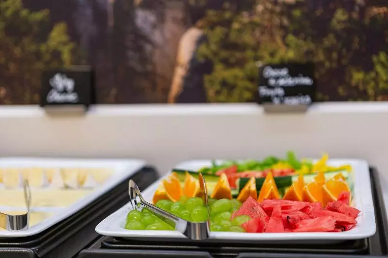 ホテル Bohemia Inn