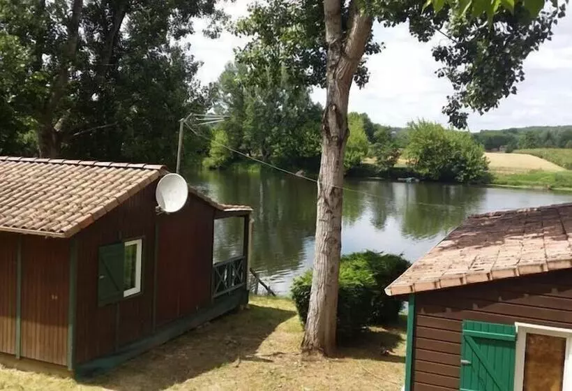 ホテル Camping Les Bo Bains