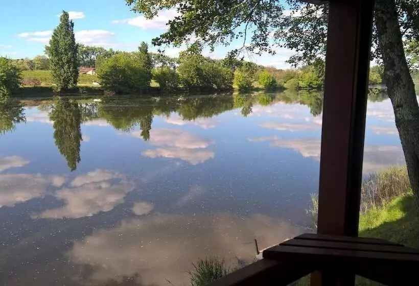 ホテル Camping Les Bo Bains