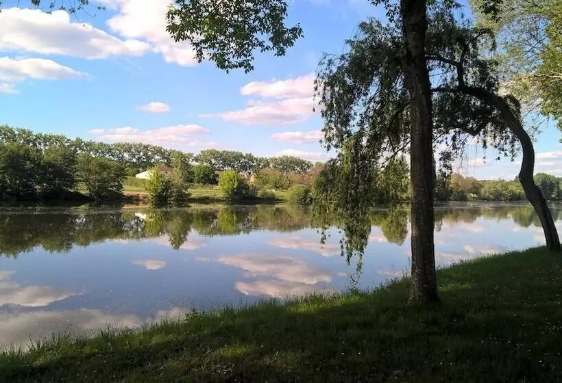 ホテル Camping Les Bo Bains