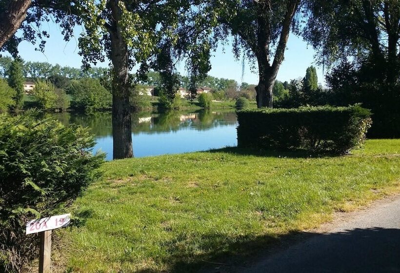 Отель Camping Les Bo Bains