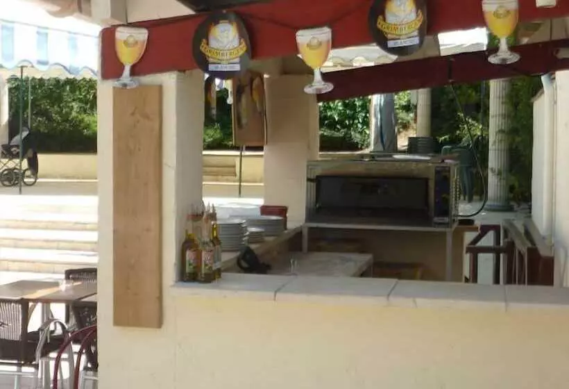 ホテル Camping Les Bo Bains