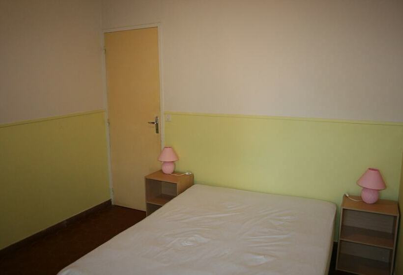 בית מלון כפרי Village Camping Les Vignes