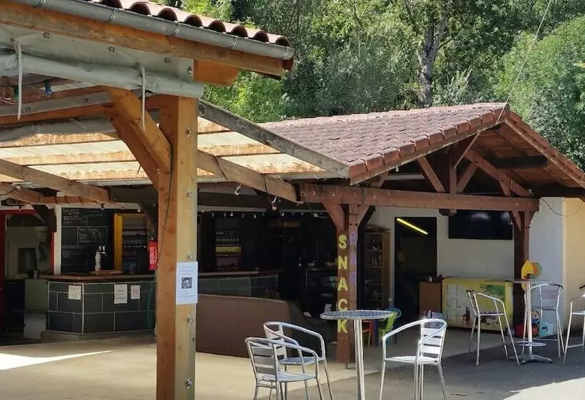 Hotelli Village Camping Les Vignes