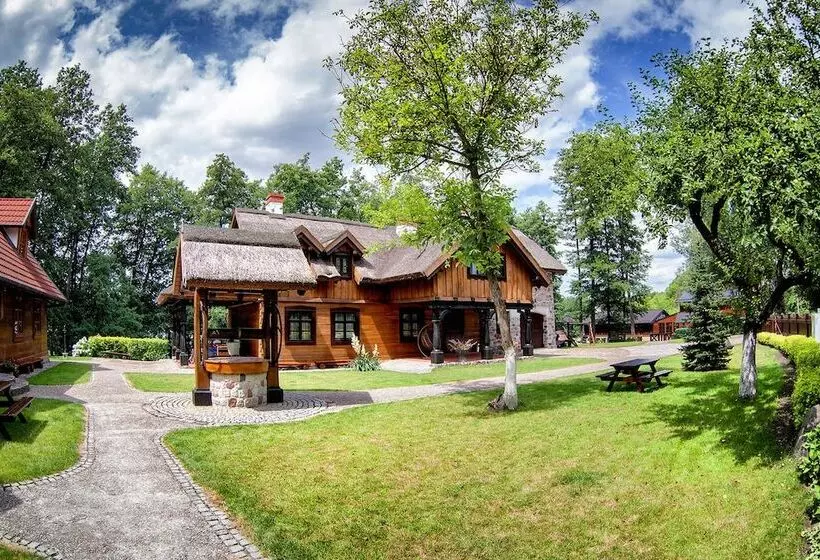 ホテル Dworek Wapionka