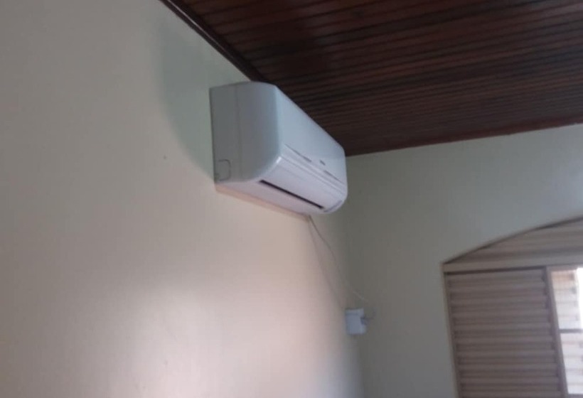 בית מלון כפרי Hilton