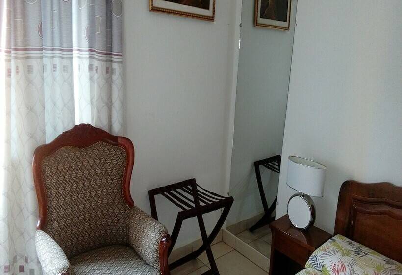 هتل Hôtel Cauris D Or