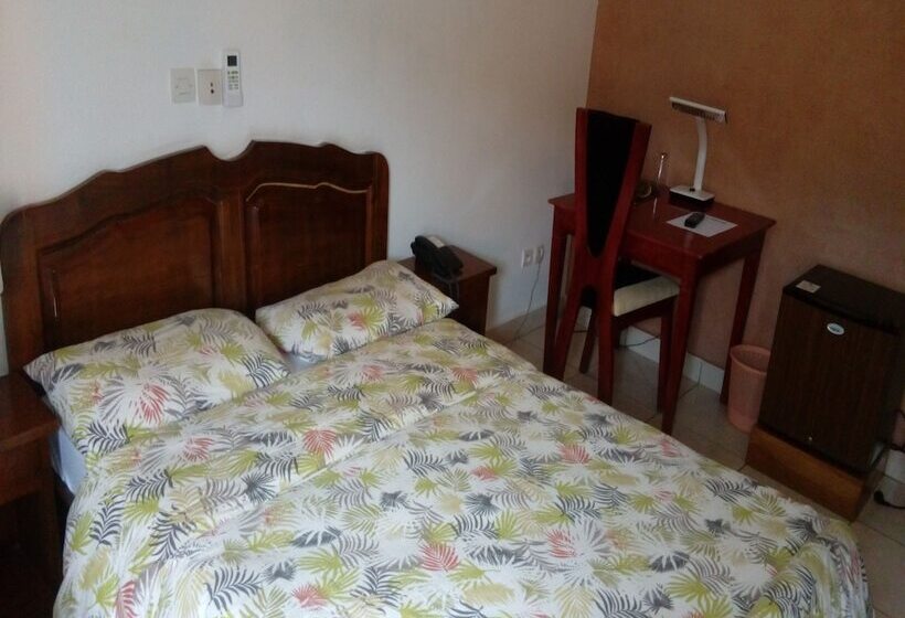 هتل Hôtel Cauris D Or