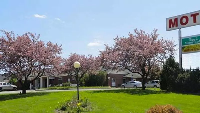 Hotelli Ivey S Motor Lodge