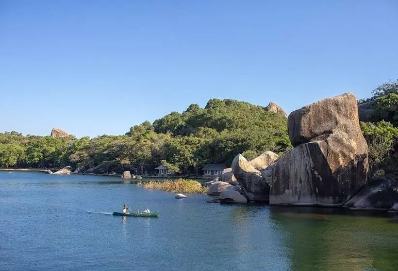 هتل Lukuba Island Lodge   East Africa Camps