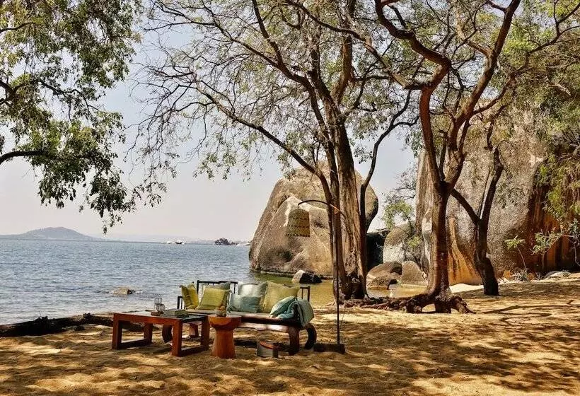 هتل Lukuba Island Lodge   East Africa Camps