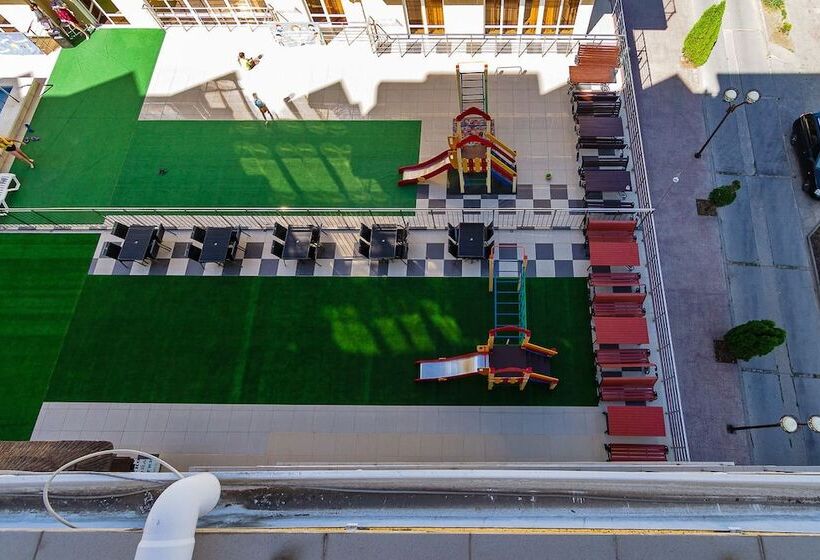 فندق Pansionat Vityazevo Family