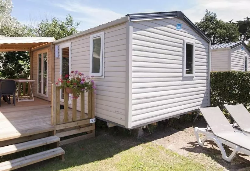 Hotelli Camping Rcn La Ferme Du Latois