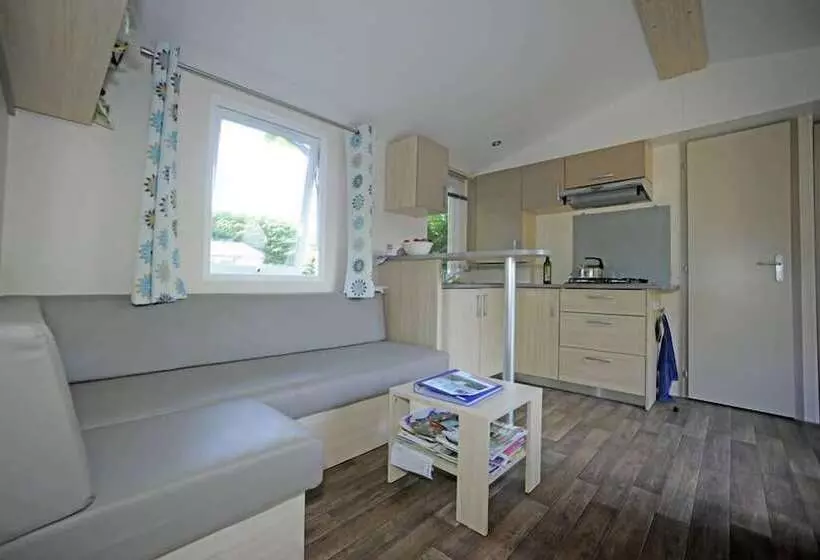 Hotelli Camping Rcn La Ferme Du Latois