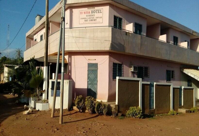 هتل Ti N Tia