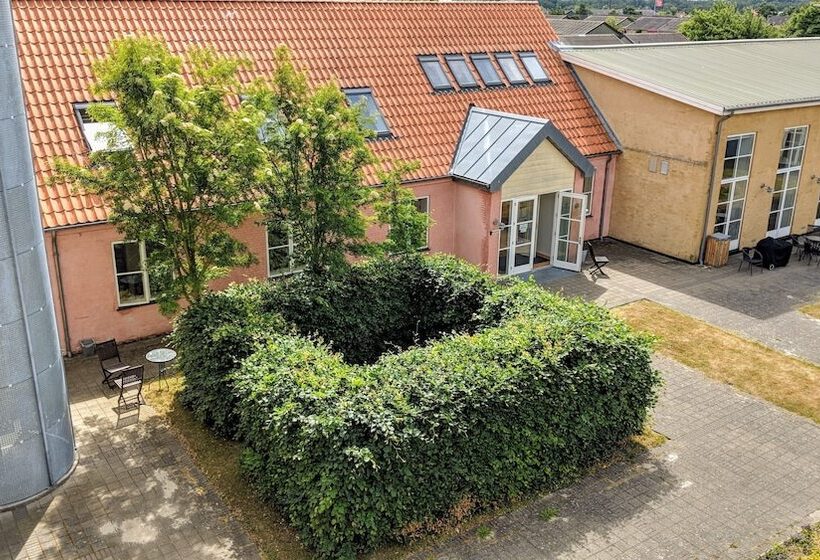 Nexø Modern Hostel. Private Rooms