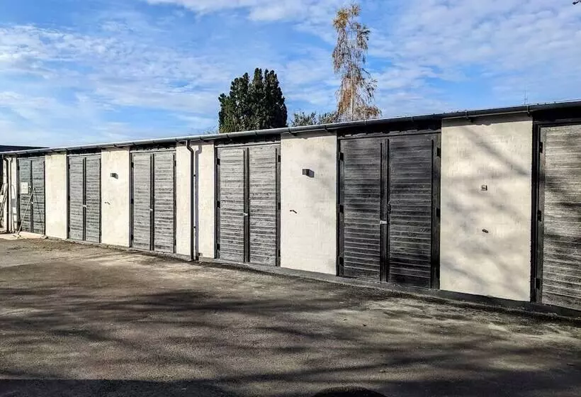 Nexø Modern Hostel. Private Rooms