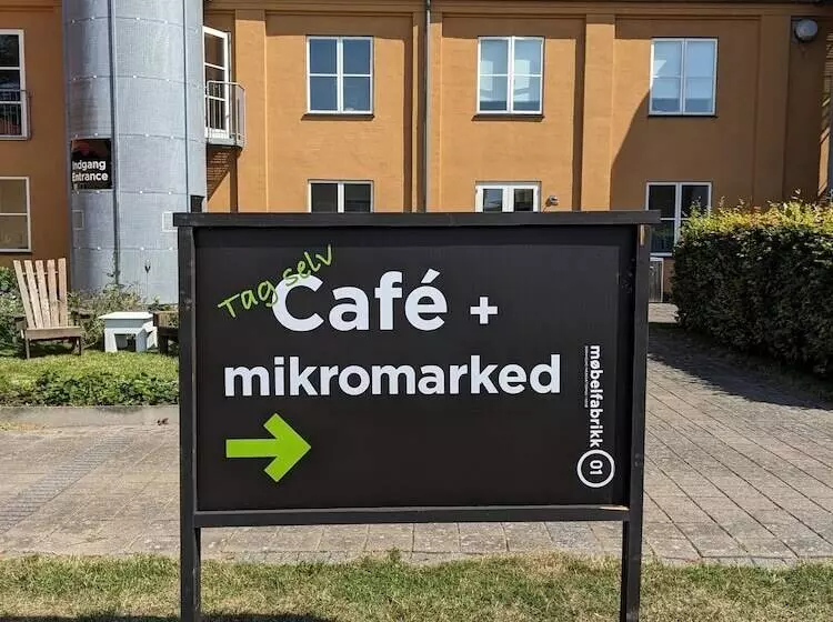 Nexø Modern Hostel. Private Rooms