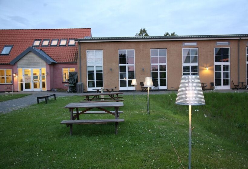 Nexø Modern Hostel. Private Rooms