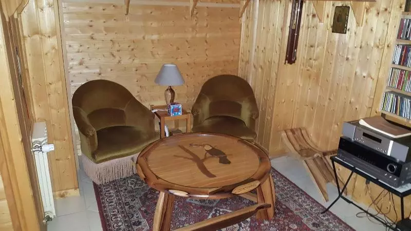 ペンション Aux Chambres Sussuriennes
