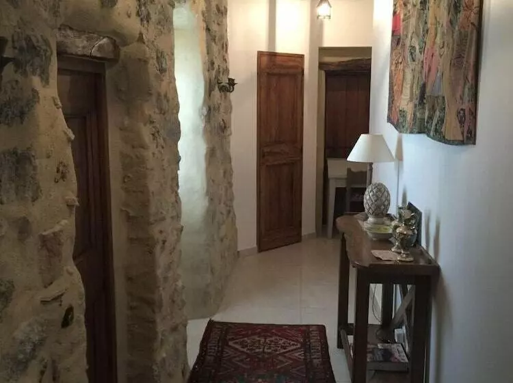 ペンション Chateau De La Rode